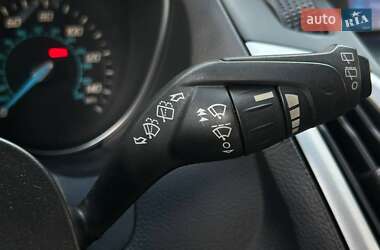 Хэтчбек Ford Focus 2014 в 