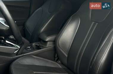 Хэтчбек Ford Focus 2014 в 