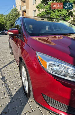 Хэтчбек Ford Focus 2015 в 