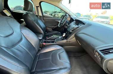 Хэтчбек Ford Focus 2016 в 