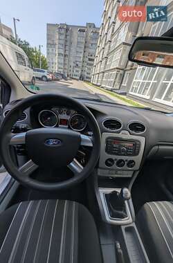 Универсал Ford Focus 2010 в 