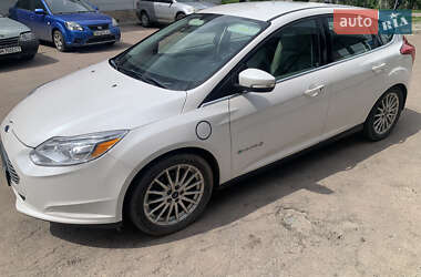 Седан Ford Focus 2013 в 