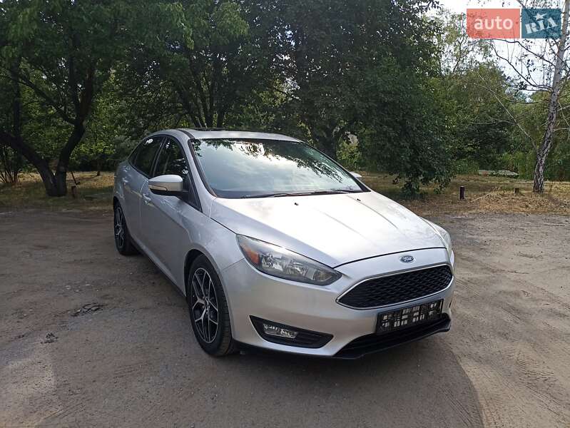 Седан Ford Focus 2017 в 