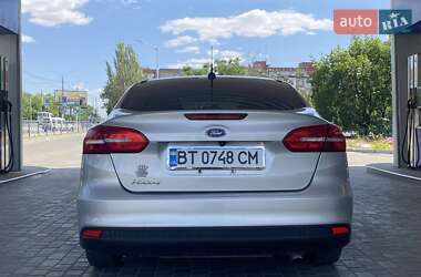 Седан Ford Focus 2016 в 