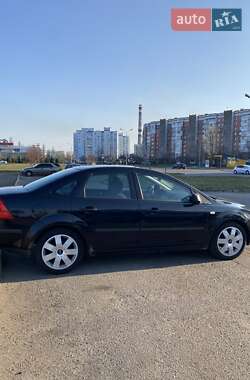 Седан Ford Focus 2005 в Черкасах