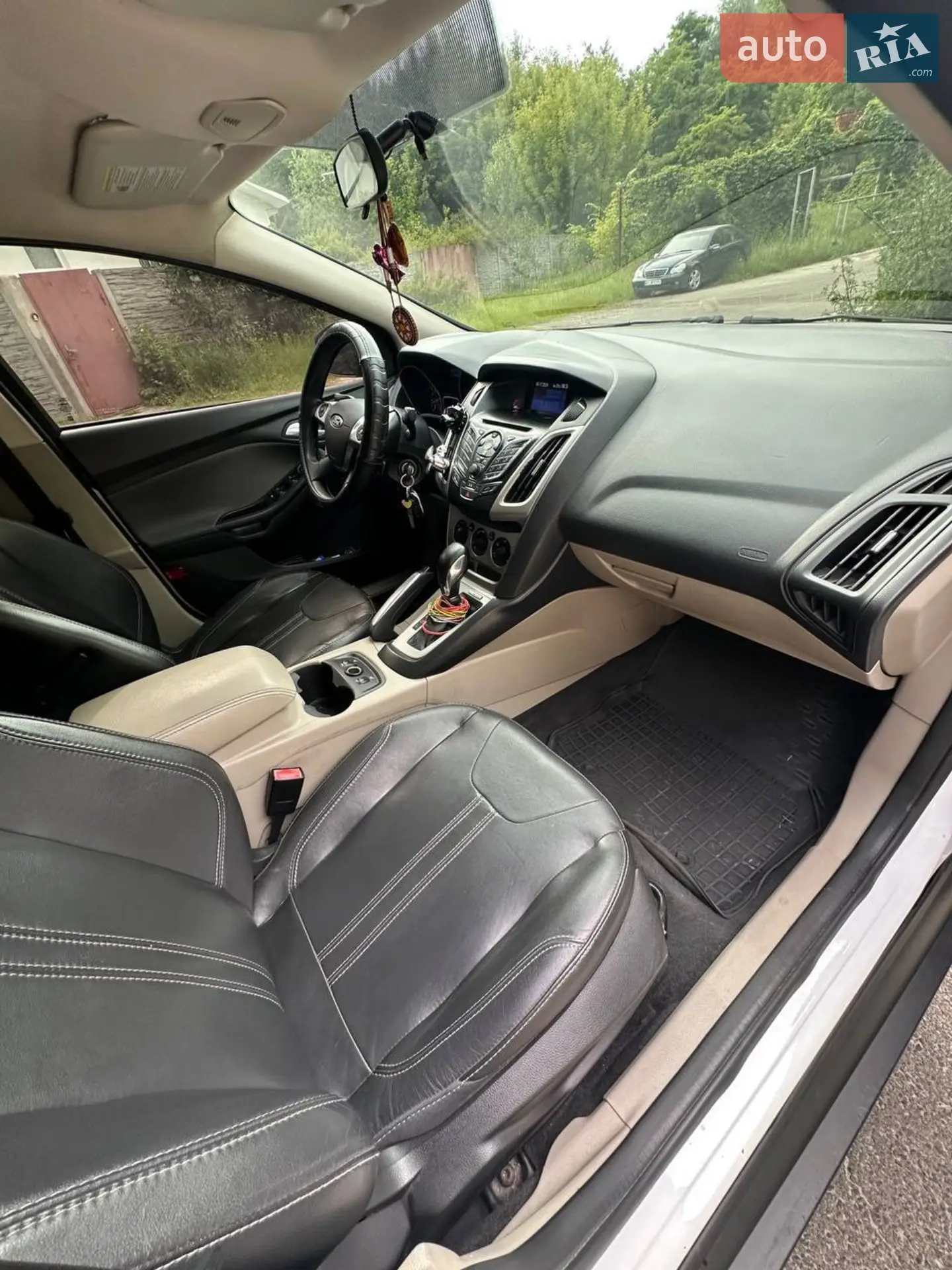 2012 Ford Focus - мініатюра 13