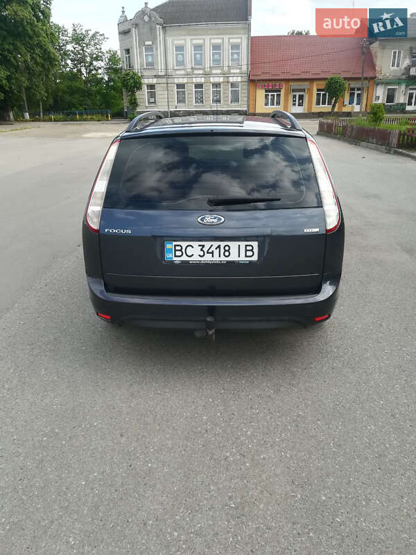 Универсал Ford Focus 2010 в Львове