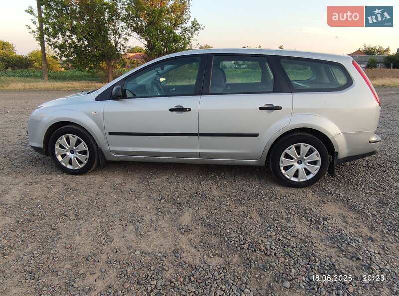 Універсал Ford Focus 2005 в Первомайську