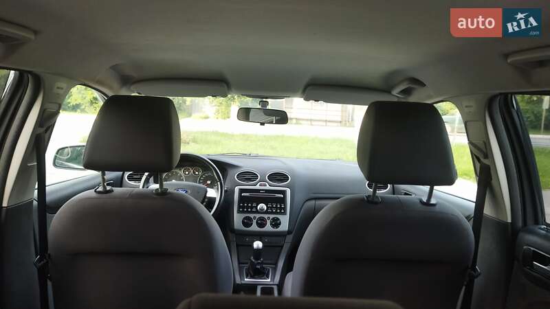 Универсал Ford Focus 2004 в Староконстантинове фото 50 Универсал Ford Focus 2004 в Староконстантинове
