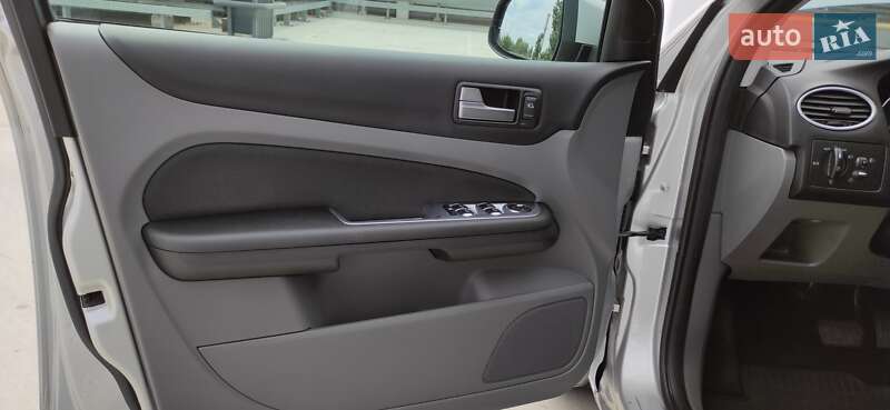 Универсал Ford Focus 2008 в Киеве