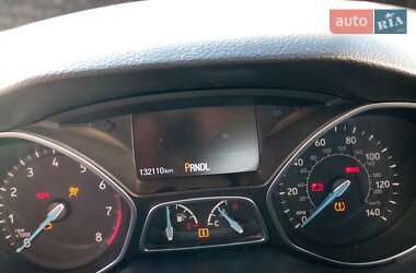 Седан Ford Focus 2014 в 