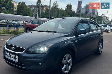 Хэтчбек Ford Focus 2007 в 