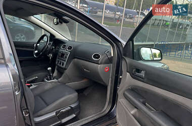 Хэтчбек Ford Focus 2007 в 