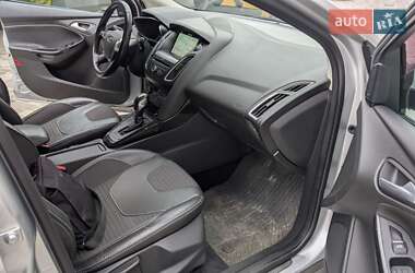 Хэтчбек Ford Focus 2018 в 