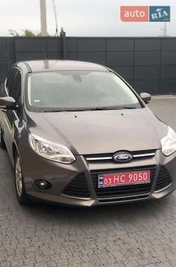 Универсал Ford Focus 2014 в 