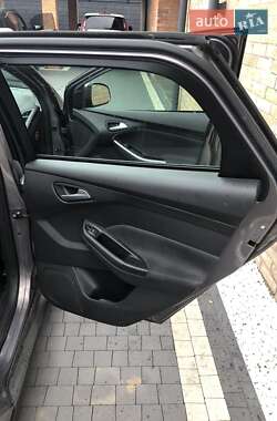 Универсал Ford Focus 2014 в 