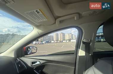 Седан Ford Focus 2013 в 