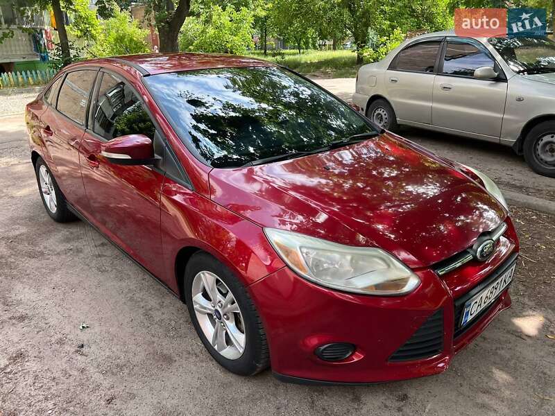 Седан Ford Focus 2013 в 