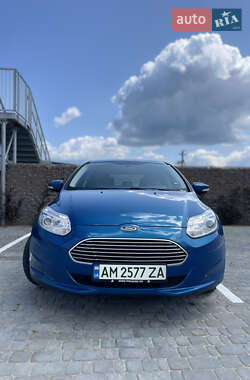 Хетчбек Ford Focus 2012 в Житомирі