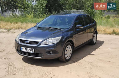 Хетчбек Ford Focus 2010 в Дніпрі