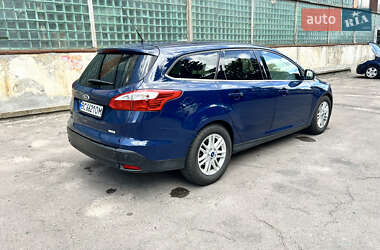 Универсал Ford Focus 2012 в 