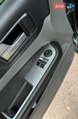 Хэтчбек Ford Focus 2010 в 