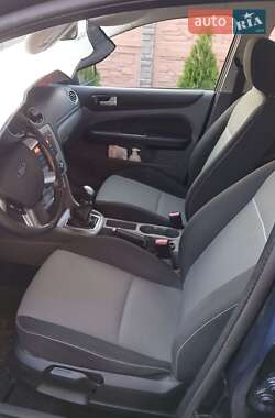 Универсал Ford Focus 2010 в 