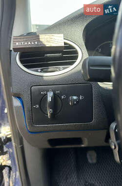 Универсал Ford Focus 2007 в 