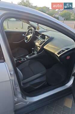 Универсал Ford Focus 2013 в 
