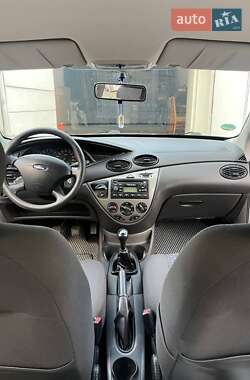 Универсал Ford Focus 2004 в 