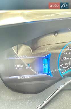 Хэтчбек Ford Focus 2012 в 