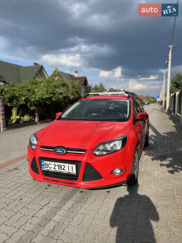 Хэтчбек Ford Focus 2013 в Львове