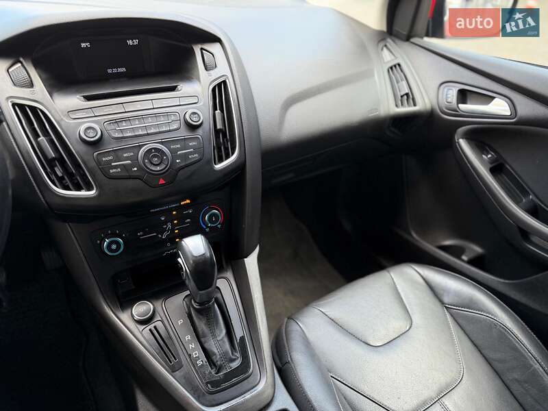 Хетчбек Ford Focus 2016 в Одесі