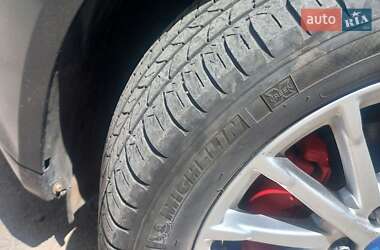 Хэтчбек Ford Focus 2014 в 