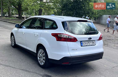 Универсал Ford Focus 2014 в 