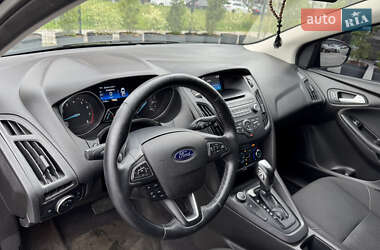 Седан Ford Focus 2016 в 
