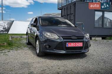 Универсал Ford Focus 2012 в 