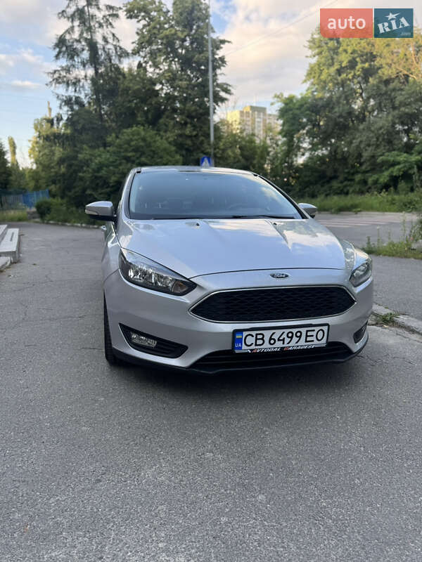 Седан Ford Focus 2016 в Киеве