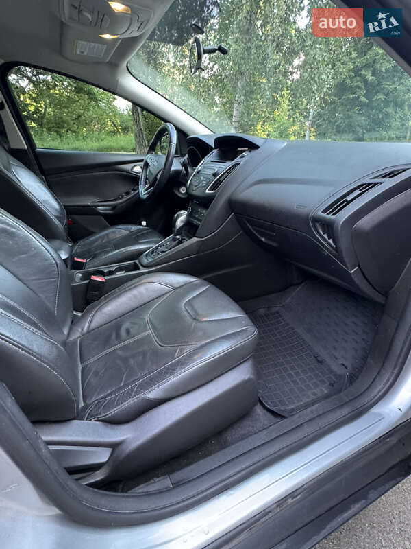 Седан Ford Focus 2016 в Киеве