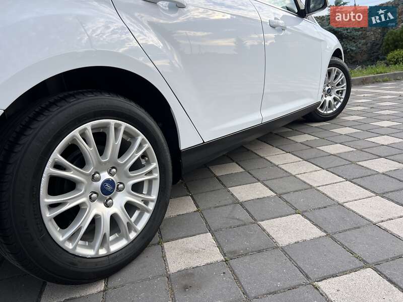 Хетчбек Ford Focus 2014 в Стрию