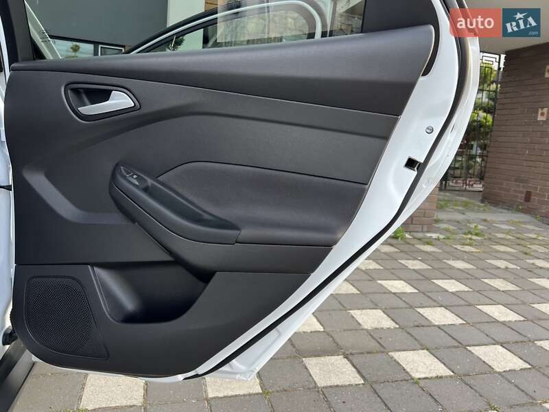 Хетчбек Ford Focus 2014 в Стрию