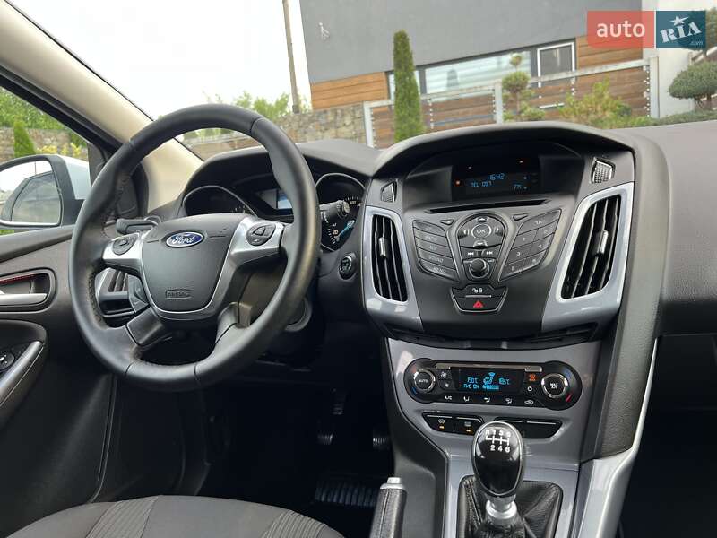 Хетчбек Ford Focus 2014 в Стрию