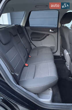 Универсал Ford Focus 2010 в 