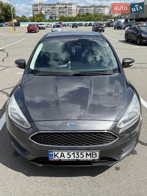 Седан Ford Focus 2017 в 