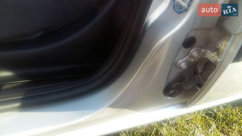 Универсал Ford Focus 2003 в Новояворовске