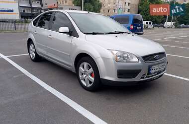 Хэтчбек Ford Focus 2007 в 