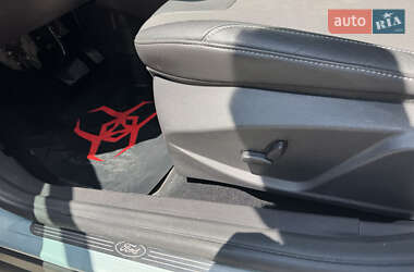 Хэтчбек Ford Focus 2013 в 