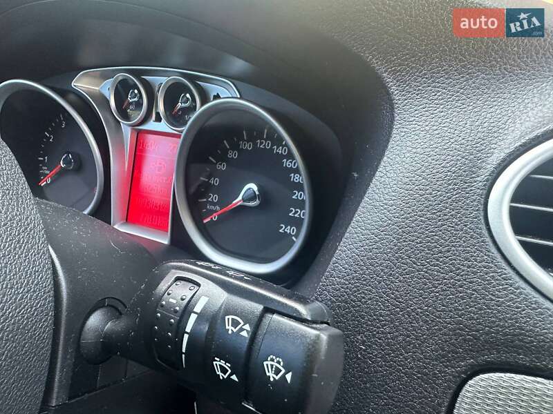 Хэтчбек Ford Focus 2009 в Харькове