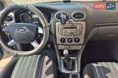 Хэтчбек Ford Focus 2008 в 