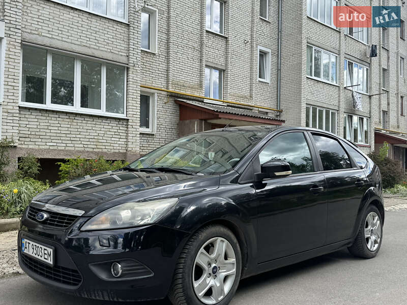 Хетчбек Ford Focus 2009 в Вигоді